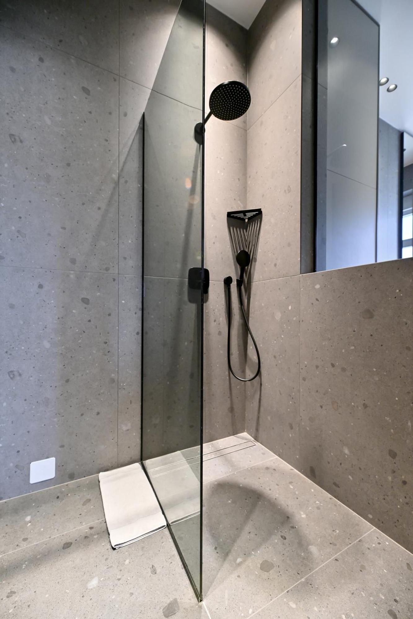 Three Pearls Deluxe Rooms & Studios Zadar Exterior foto
